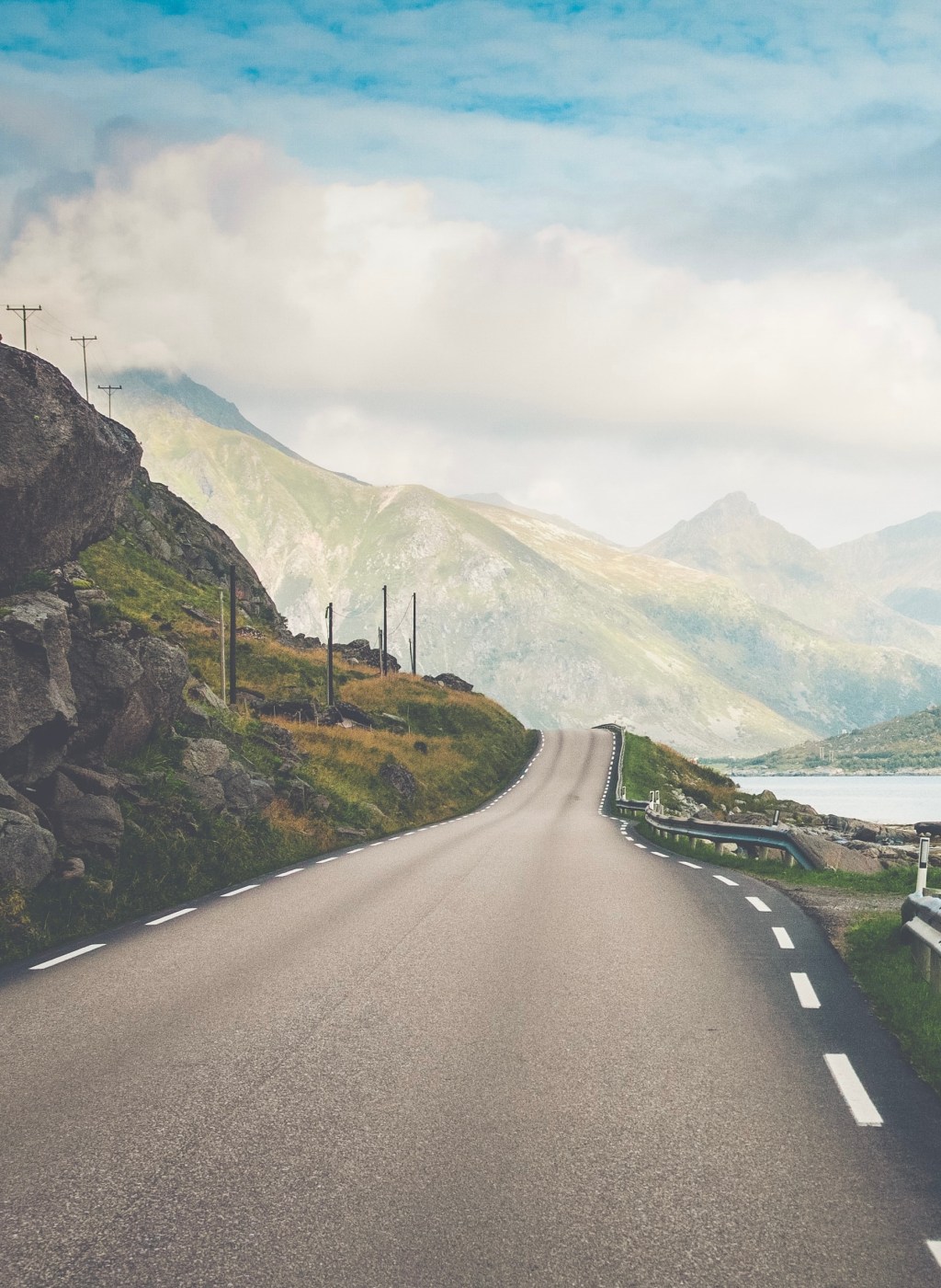 ÁNH SÁNG XANH PHƯƠNG BẮC – p6. NA UY TRONG TIM TÔI