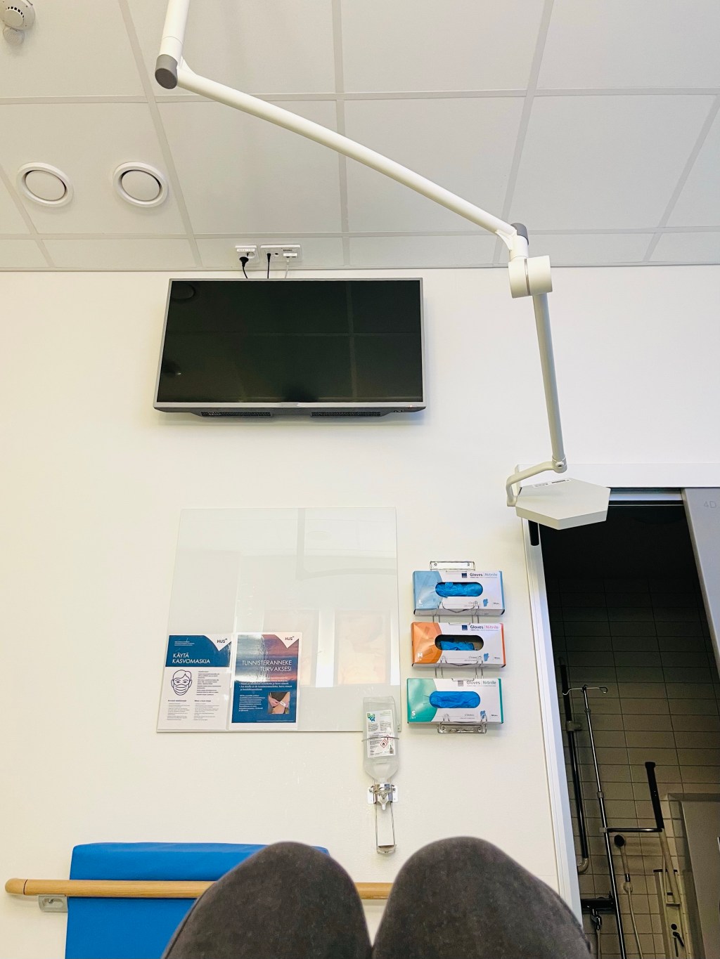 Chuyện đi đón bé Mèo&nbsp;-p.1